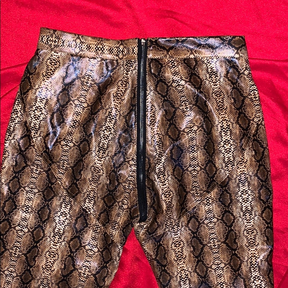 Leather pants - Picture 4 of 6